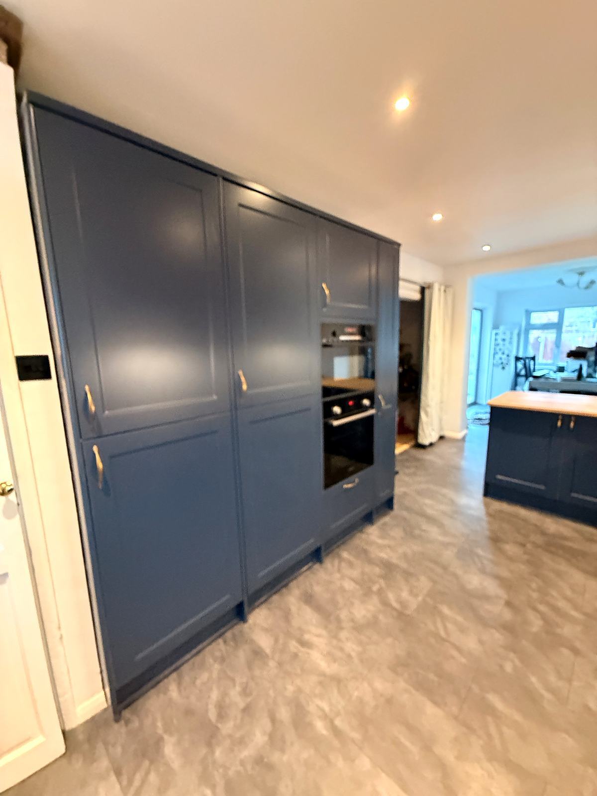Navy shaker kitchen